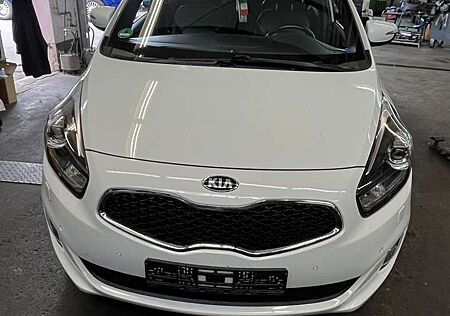 Kia Carens 1.7 CRDi 141 ISG Spirit