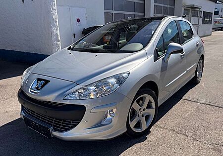 Peugeot 308 Active 120 VTi Automatik*1.Hand*Panorama*