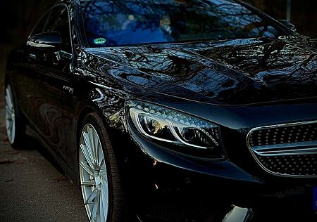 Mercedes-Benz S 500 4Matic (217.385)