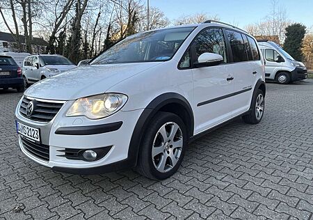 VW Cross Touran Volkswagen CrossTouran