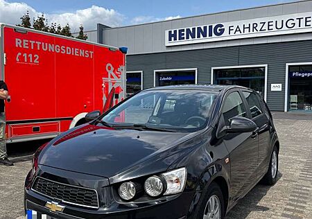 Chevrolet Aveo 1.4 16V LT