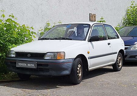 Toyota Starlet 1.3 XLi