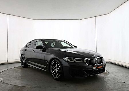 BMW 540 d xDr. M Sport Laser|HUD|Glas|PA+360°|Lüftung