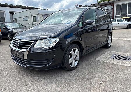 VW Touran Volkswagen United Automatik DSG 7 Sitze AHK