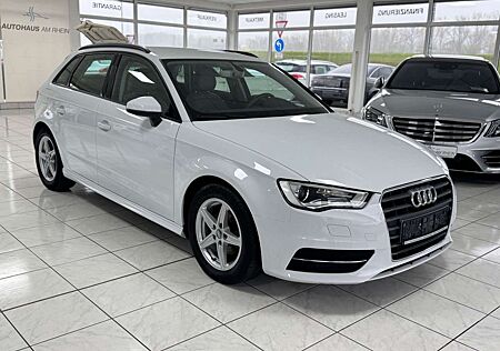 Audi A3 Sportback attraction+Navi+Tempomat+Bi-Xenon