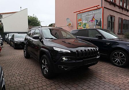 Jeep Cherokee Trailhawk 4WD 3.2 V6 Xenon AHK Leder