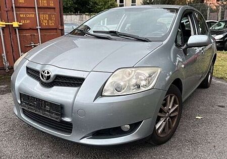 Toyota Auris 1,33-l-Dual-VVT-i Life