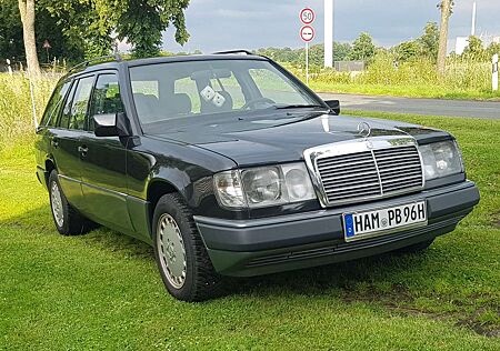 Mercedes-Benz E 250 250 TD Oldtimer H-Zulassung History TÜV neu