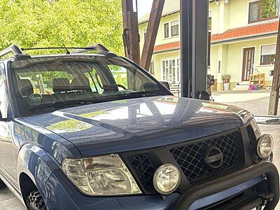 Nissan Navara Double Cab LE 4X4