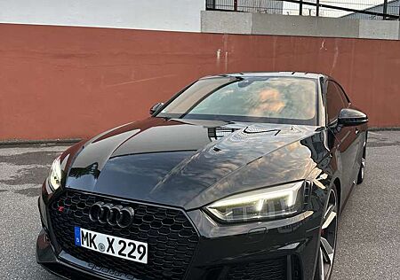 Audi RS5 Coupe 2.9 TFSI quattro tiptronic