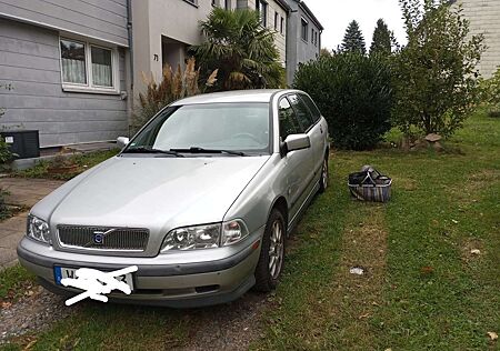 Volvo V40 1.6