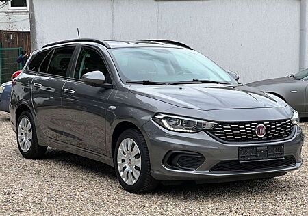 Fiat Tipo Lounge*PDC*SITZHZ*LED*