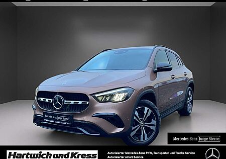 Mercedes-Benz GLA 200 Progressive+Night+360° Kamera+EasyPack+LED