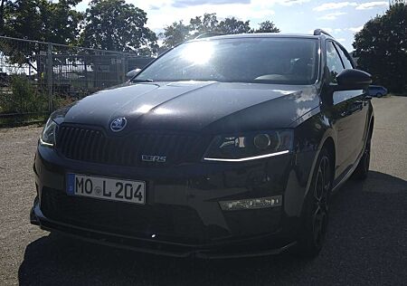 Skoda Octavia +2.0+TSI+DSG+RS+230