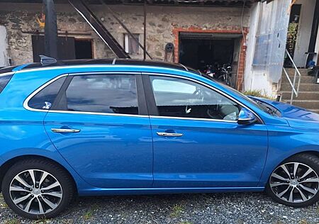 Hyundai i30 1.4 T-GDI DCT Premium