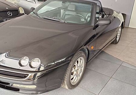 Alfa Romeo Spider Twin-Spark 2L Zahnriemen neu !! Tüv neu!!!Kd Neu