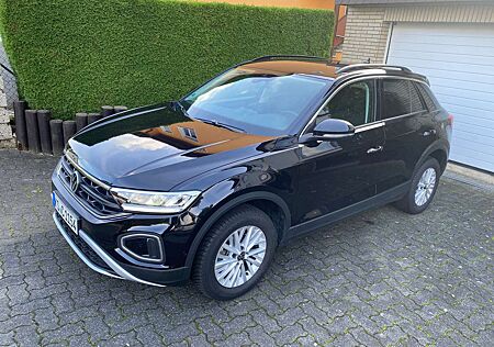 VW T-Roc Volkswagen 1.5L TSI OPF 7 Gang DSG Life 150 PS