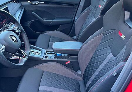 Skoda Octavia Combi 2.0 TSI DSG RS