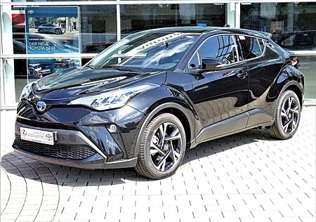 Toyota C-HR 2.0 Hybrid Team Deutschland