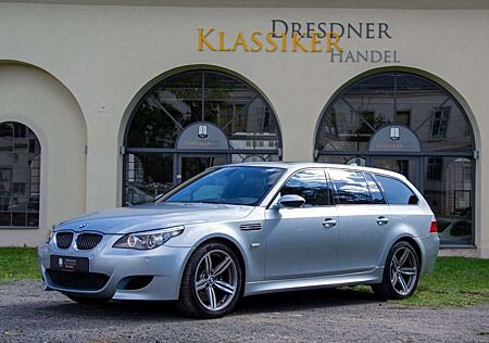 BMW M5 Touring, LCI, Scheckheft, 1.Lack