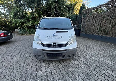 Opel Vivaro Opel Vivaro L1H1 2.5 CDTI – 116 PS – 6-Gang