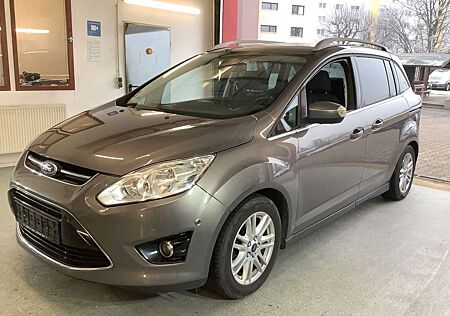 Ford Grand C-Max Titanium ZAHNRIEM NEU/PDC/TEMP./AHK