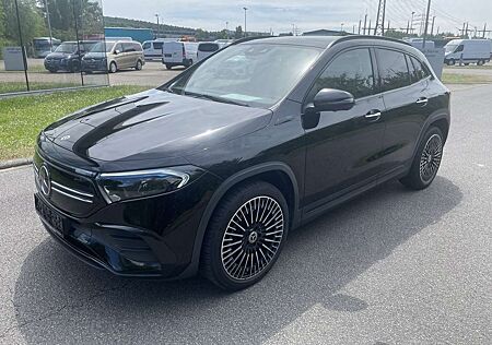 Mercedes-Benz EQA 250 AMG Pano*AHK*Distr*360°*Burmest*Ambiente