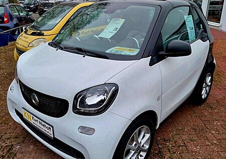Smart ForTwo EQ cabrio passion +4Seasons
