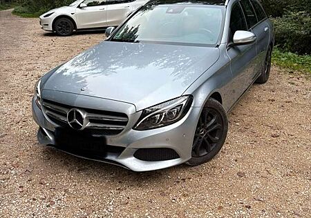 Mercedes-Benz C 220 (BlueTEC) d T Avantgarde