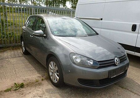 VW Golf Volkswagen 1.4 TSI DSG 90 kW Highline