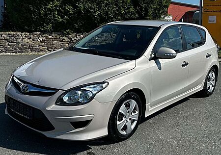 Hyundai i30 Classic,technisch sehr gepflegt,Scheckh,,HU neu