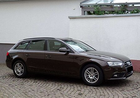 Audi A4 Avant 2.0 TDI DPF Ambiente