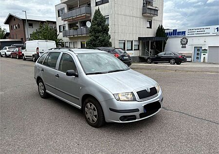 Skoda Fabia Combi Classic *TÜV Neu