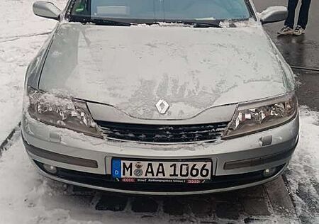 Renault Laguna 2.0 IDE Initiale