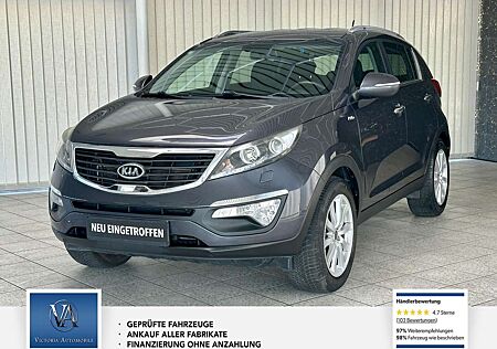 Kia Sportage Spirit 4WD 1 Hand, Scheckheft. Service neu, TÜV ne