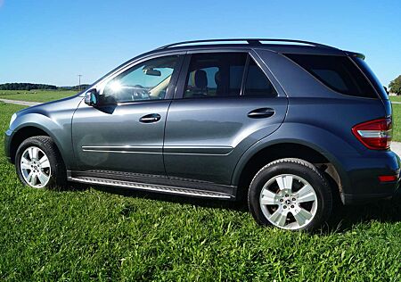 Mercedes-Benz ML 350 CDI 4Matic 7G-TRONIC DPF Grand Edition