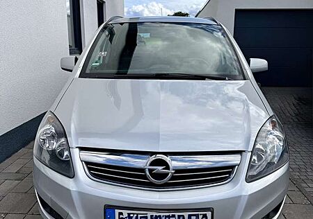 Opel Zafira 1.8 Family