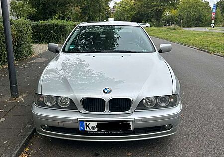 BMW 520i 520