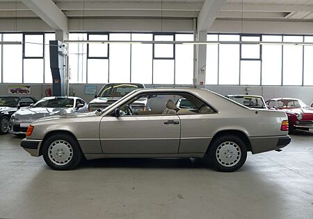 Mercedes-Benz CE 300 deutsches Auto, rostfrei, sehr gepflegt