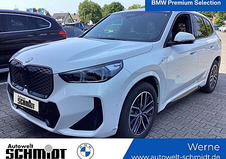 BMW iX1 eDrive20 M Sportpaket + GARANTIE-bis-01.2029