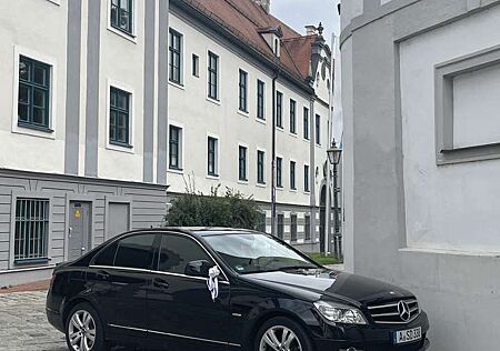 Mercedes-Benz C 230 (204.052)