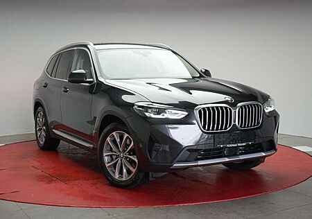 BMW X3 xDrive30d Navi/ACC/Kamera/Virtual/AHK/Side