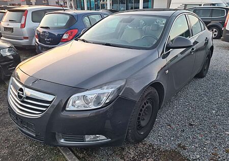 Opel Insignia A Lim. Edition 2.0 Diesel Xenon