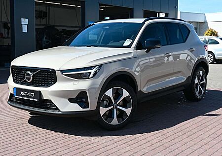 Volvo XC 40 XC40 B4 DKG Plus Dark*FSHZG*360°*ACC*Allwetter