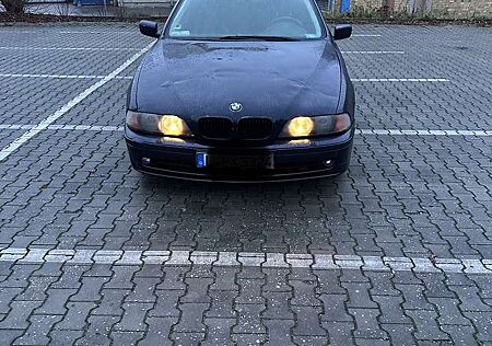 BMW 520 touring Lpg TÜV 2027 August