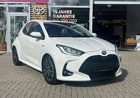 Toyota Yaris Hybrid Club 1.5 LED Apple CarPlay Android Auto Kli