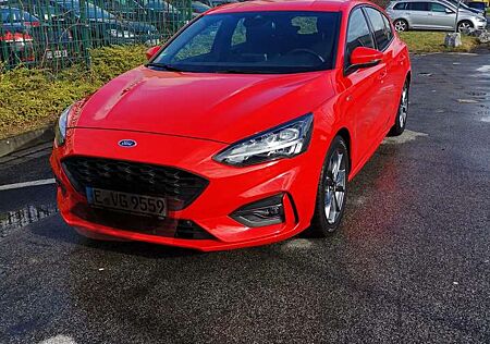 Ford Focus 1.0 EcoBoost Start-Stopp-System ST-LINE