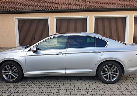 VW Passat Volkswagen 1.4 TSI ACT BlueMotion Technology 4Motion Highline