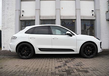 Porsche Macan ACC-LUFTFEDERUNG-AHK-PANO-BOSE-21GT