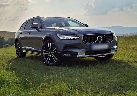 Volvo V90 Cross Country 2.0 D5 AWD Geartronic Pro